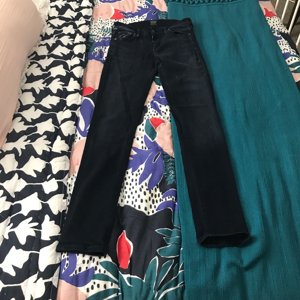 🎉FLASH SALE🎉 CoH Avedon Slick Skinny Leg